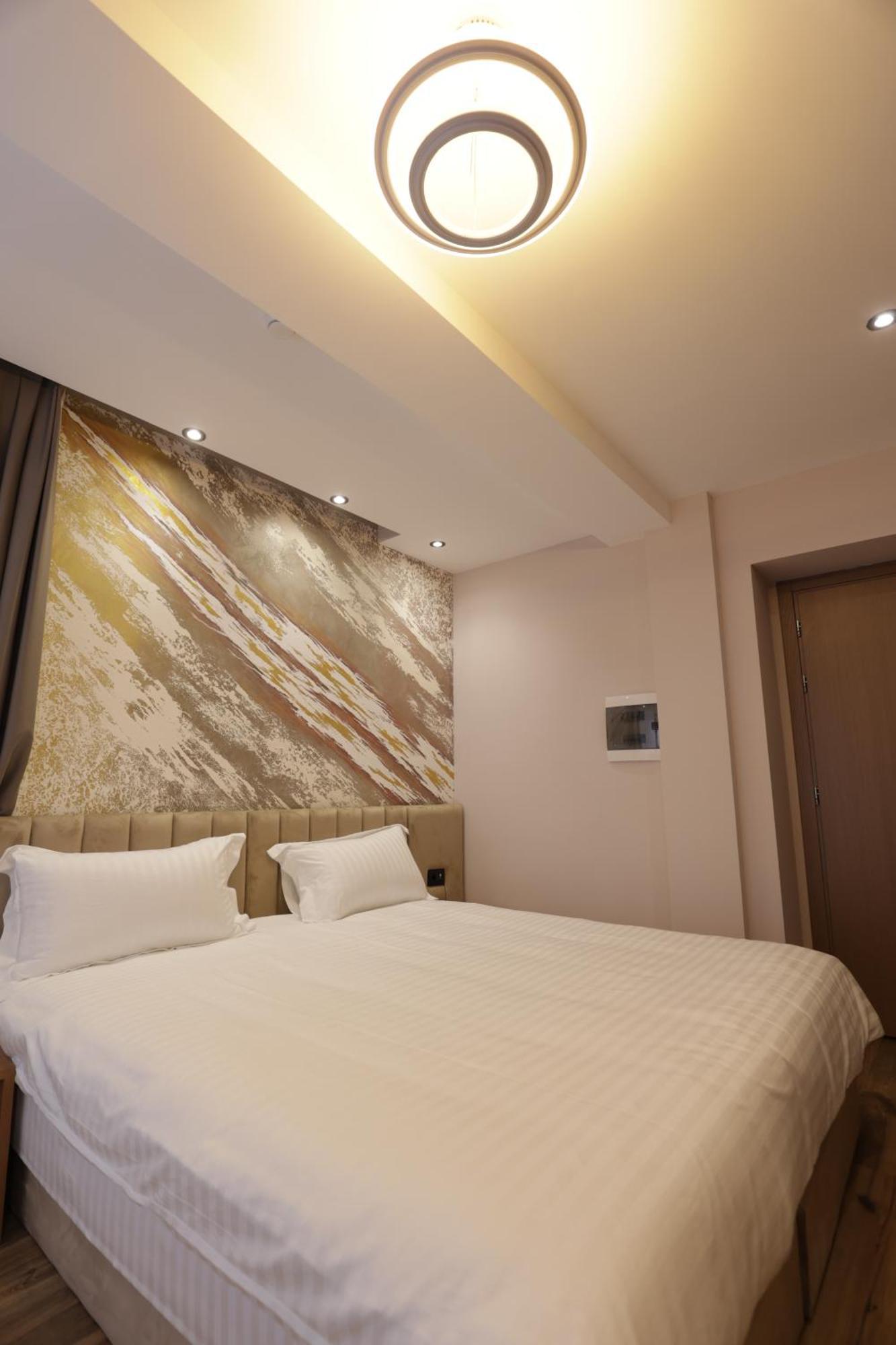 Residence Inn Hotel Tirana