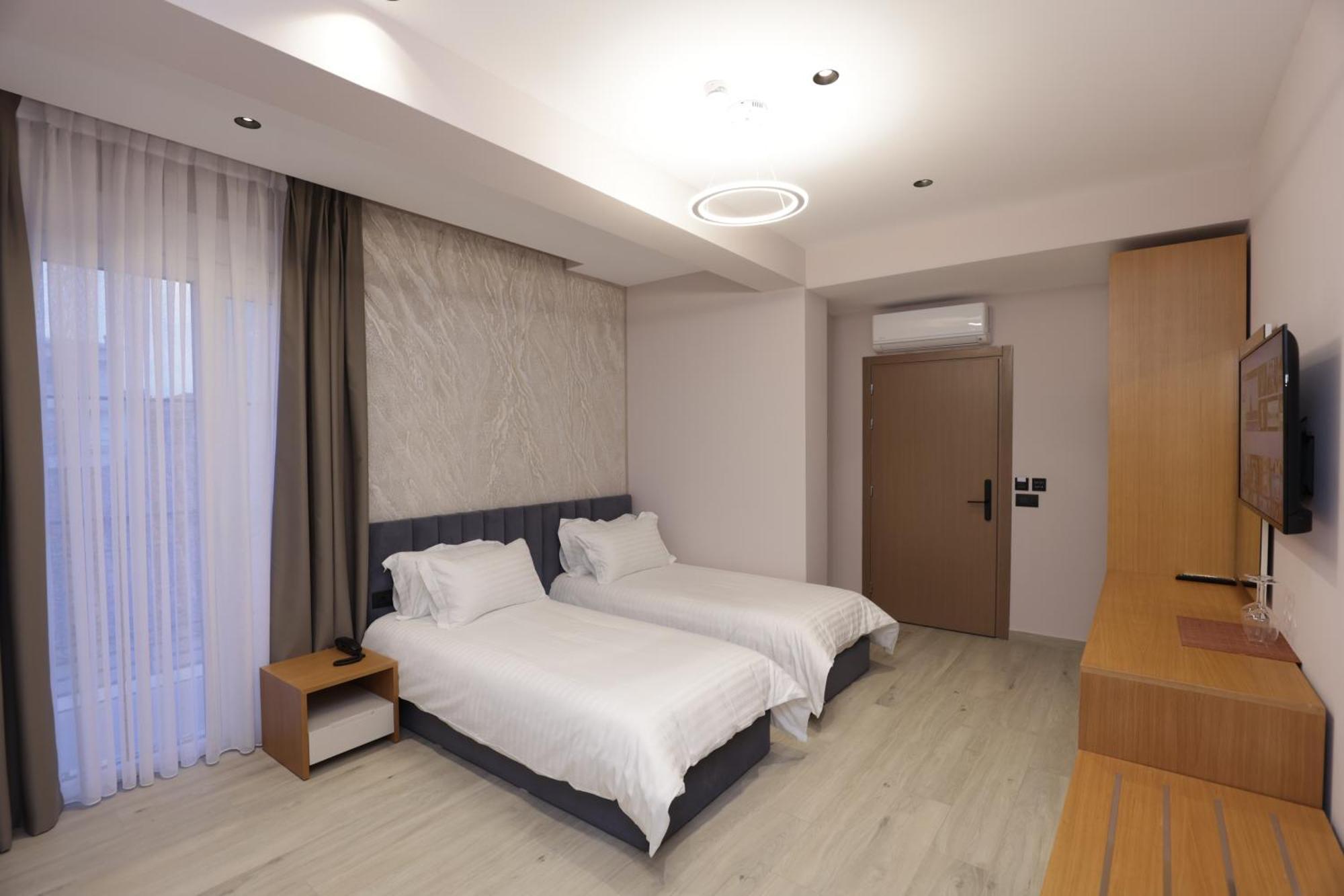 Residence Inn Hotel 4*